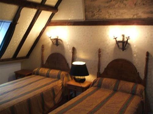 Hotel Chateau Du Val Hillion エクステリア 写真